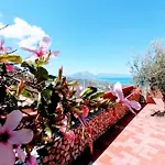 Villa Verde Villa *